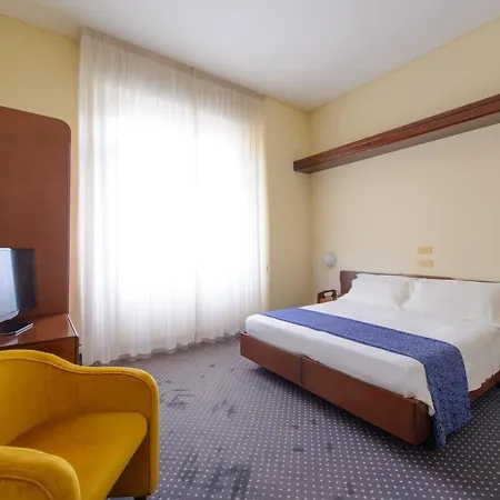 Palace Domus Mea Otel Riccione