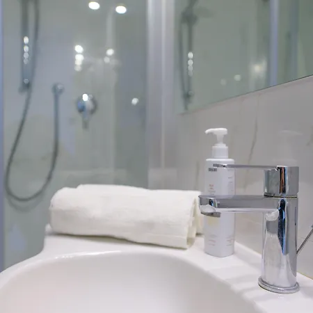 Palace Domus Mea Otel Riccione