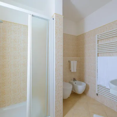 Palace Domus Mea 호텔 3*