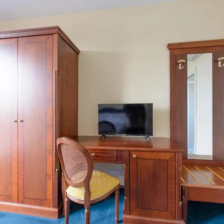 Hotell Palace Domus Mea