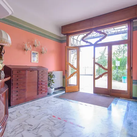 Palace Domus Mea 3* Riccione