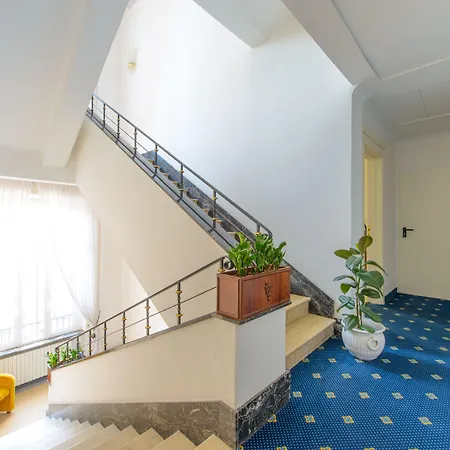 Palace Domus Mea Hotell Riccione